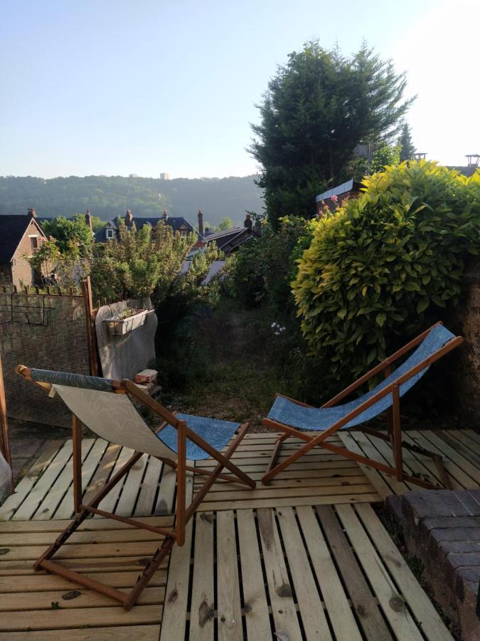 Appartamento Le Nid Normand Avec Terrasse - Stationnement Facile Et Gratuit - 5 Min Seine Deville-les-Rouen Esterno foto